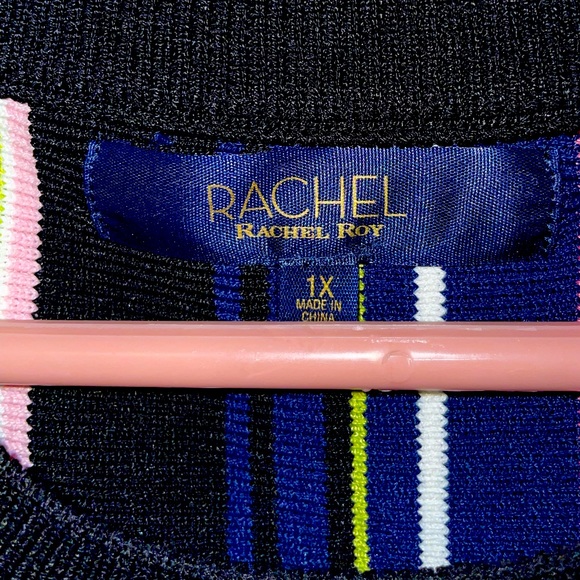 Beautiful Multi Colour Striped SleevelessTop - Picture 2 of 8